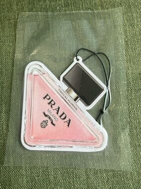Prada Paradoxe Virtual Flower Car Air Freshener (Inspired Designer Scent)
